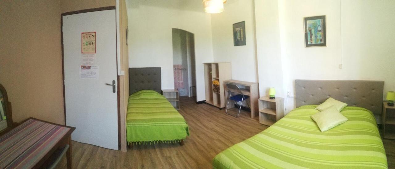 Auberge Roman La Javie Ngoại thất bức ảnh